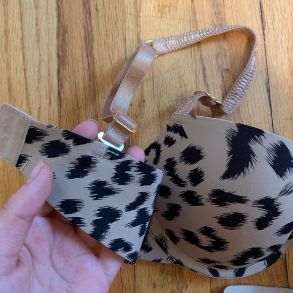 bra - Picture 2 of 2